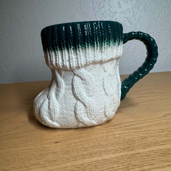 ANTHROPOLOGIE Holiday Christmas White Green Stocking Cocoa Mug NEW WITH TAG - Picture 4 of 5